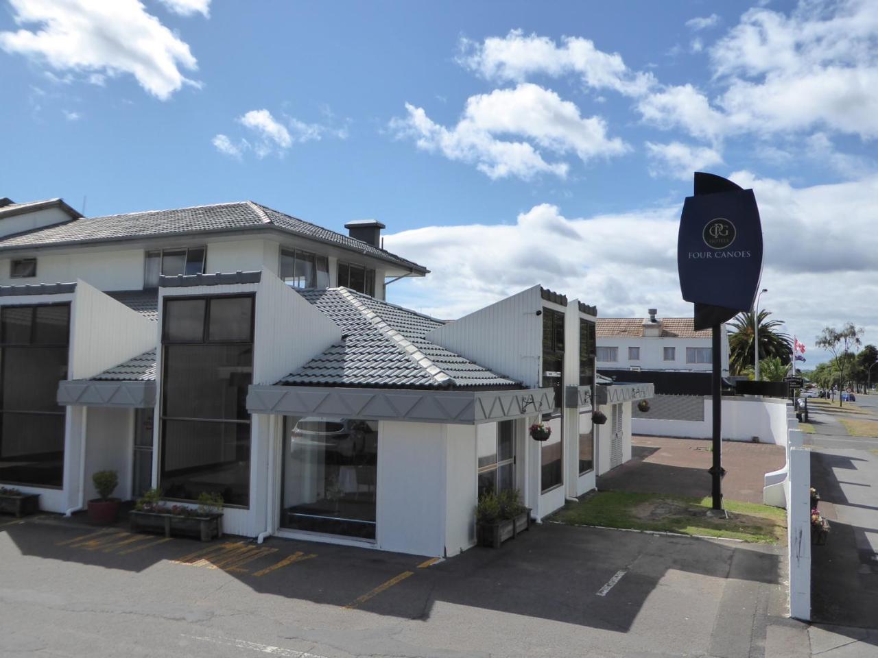 Four Canoes Hotel Rotorua Eksteriør bilde